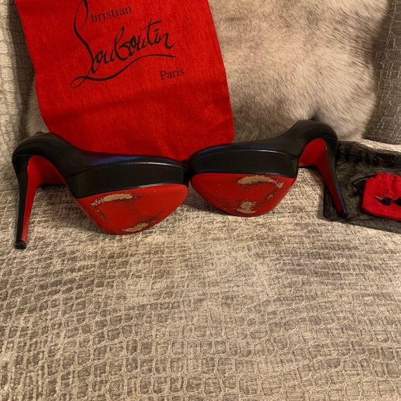 EC Christian Louboutin Platform 6” Heels - Picture 3 of 3